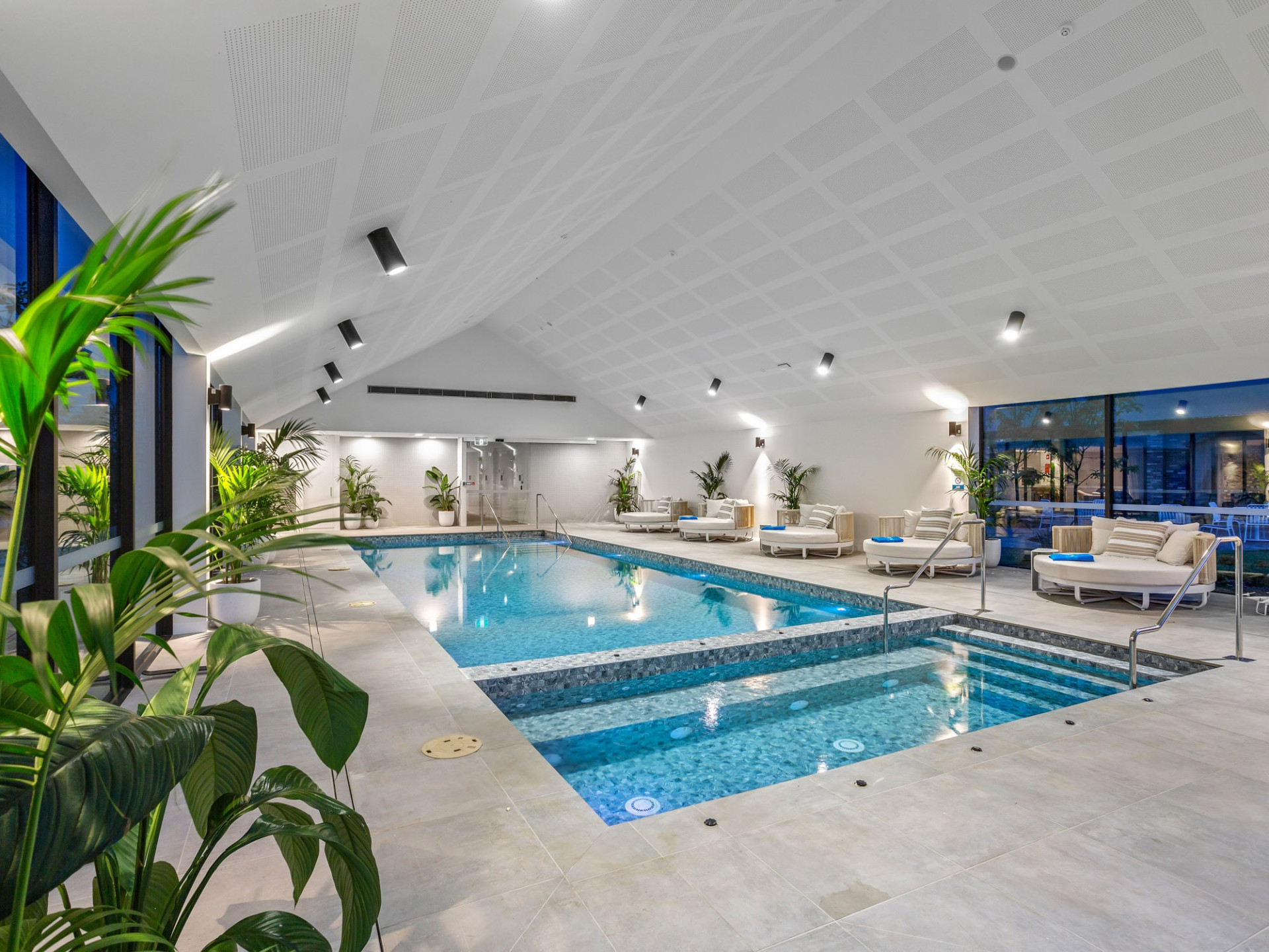 St Leonards Twilight Indoor Pool