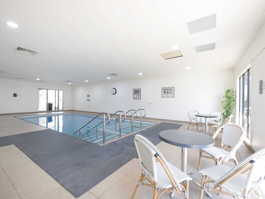 Swimming pool 2