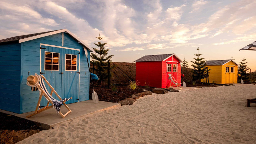 Smcgph 20240222 lfestylebellarine beachhutpool7994 HDR lores