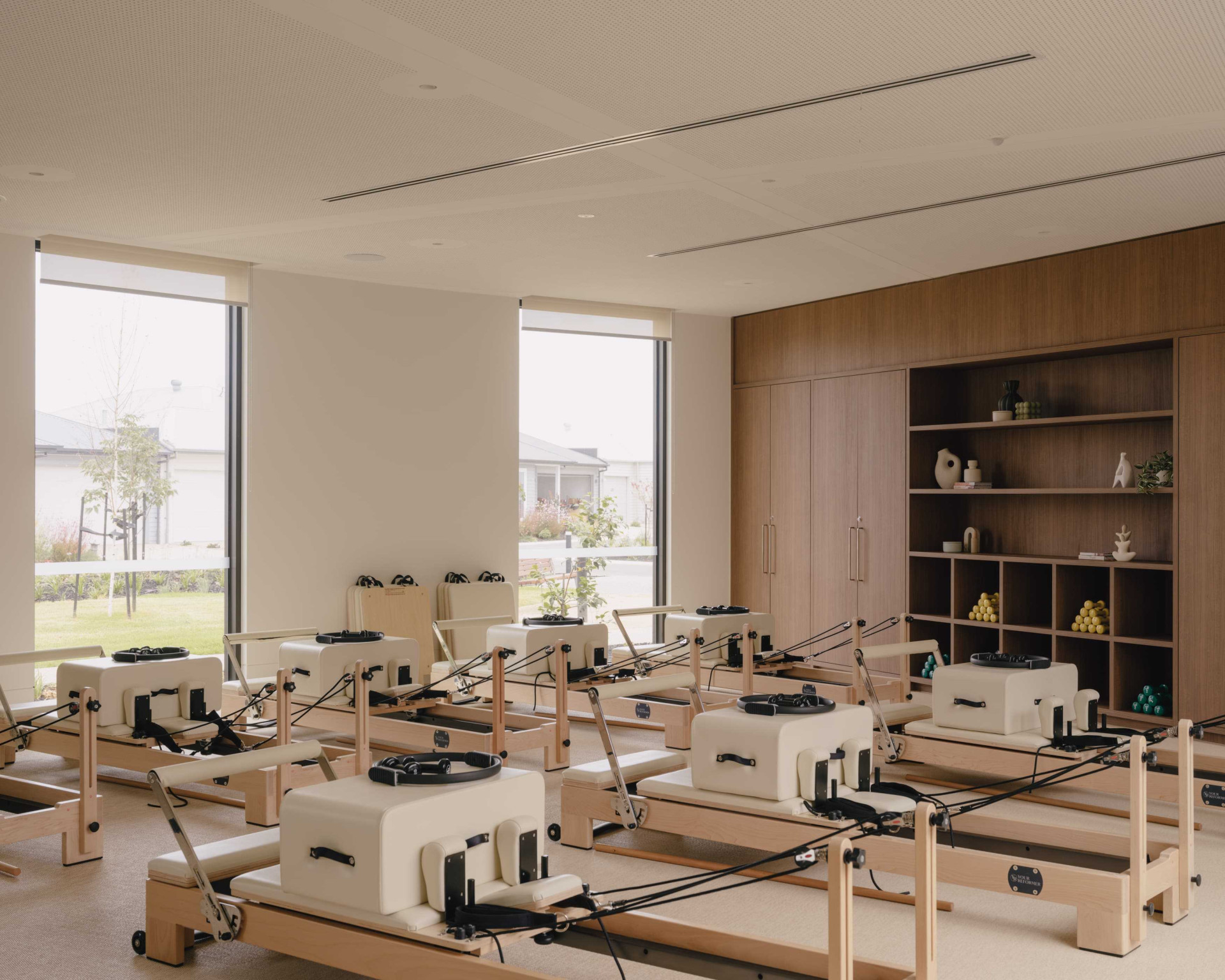 LRF Reformer Pilates