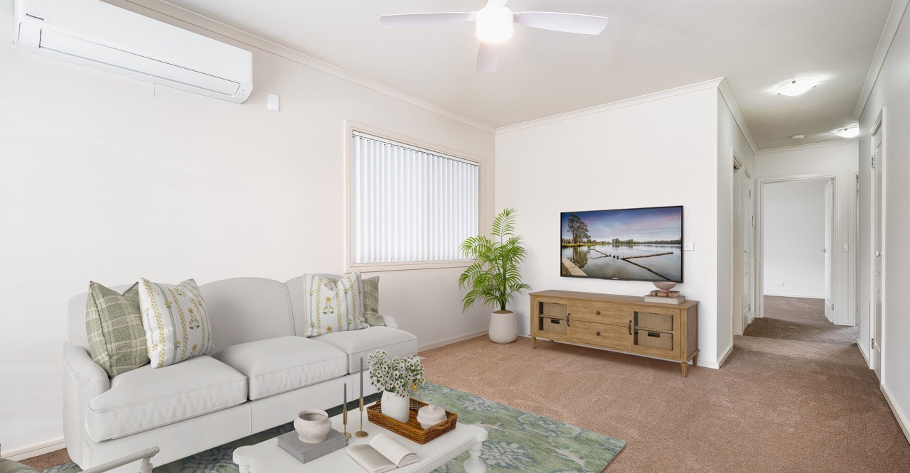 1 LSH051 Living Hero