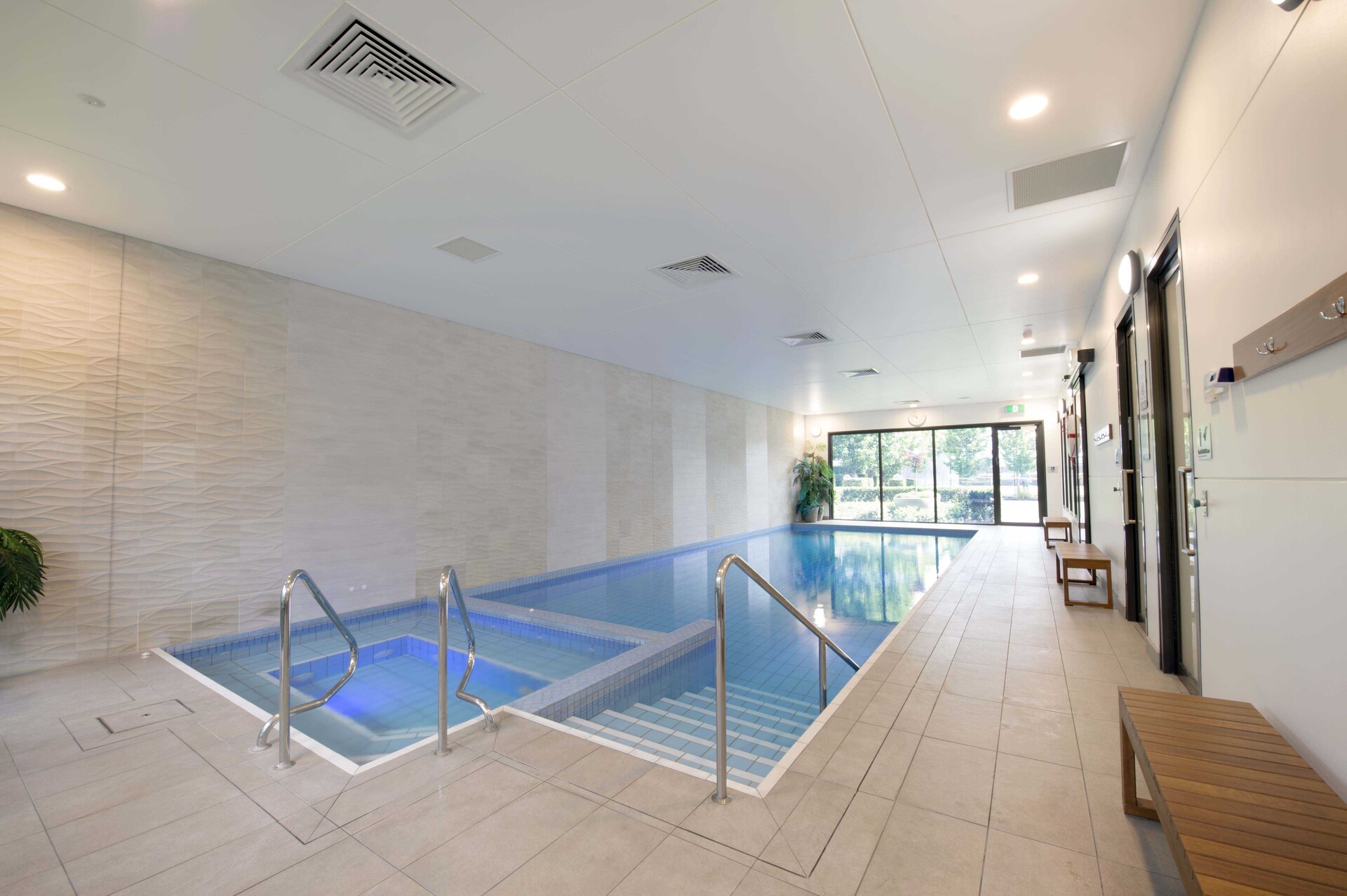 Indoor pool spa