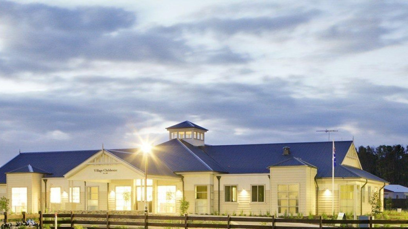 Warragul Clubhouse Night low res