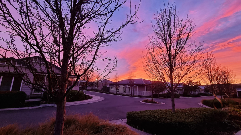 Lifestyle Lyndarum Sunset low res
