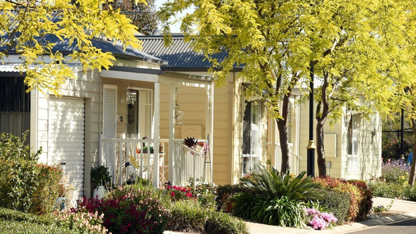 Seasons streetscape low res