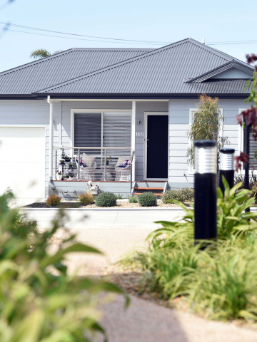 Lifestyle Bittern Garden walkway