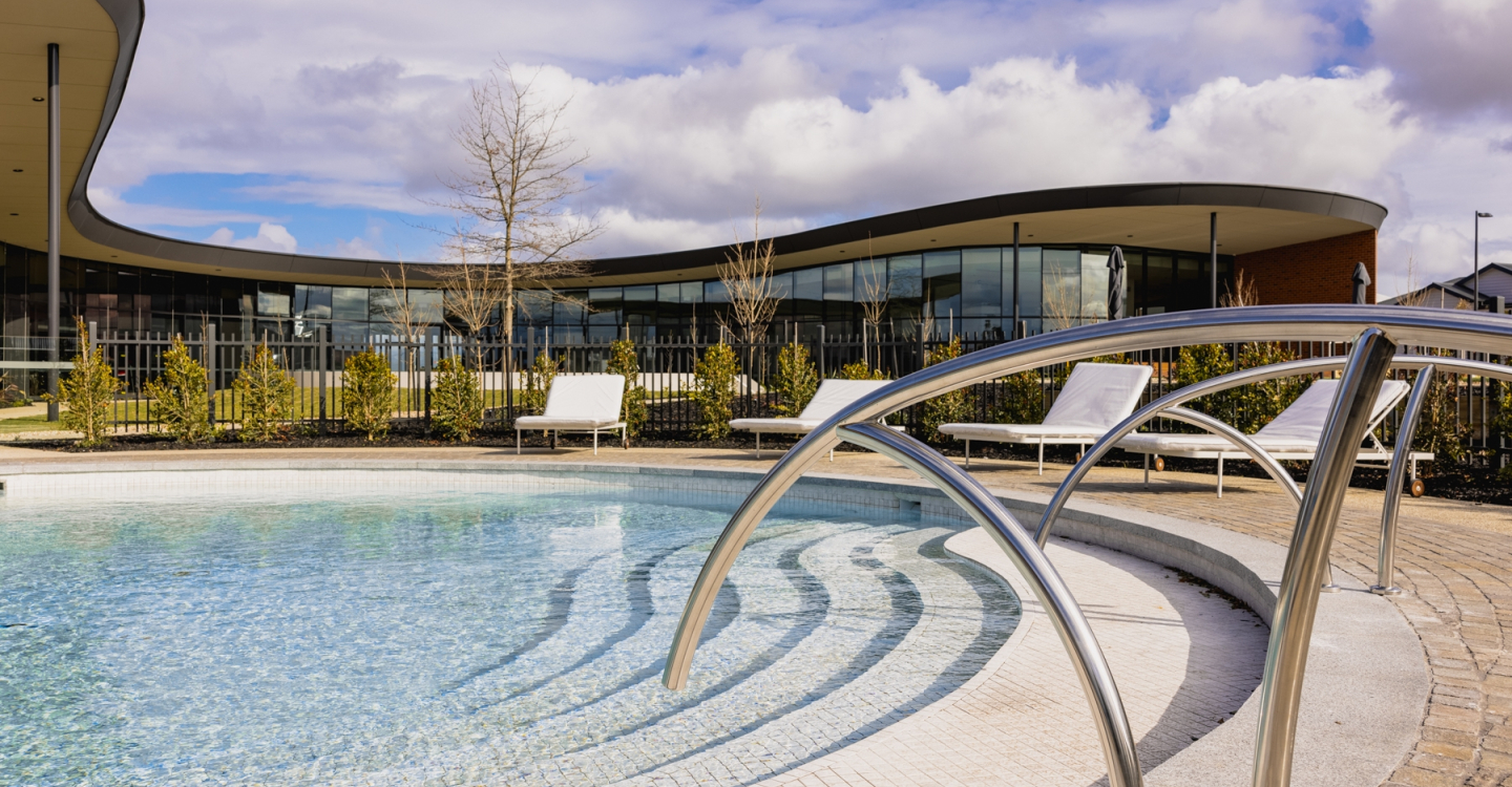 Deanside Clubhouse Exterior Outdoor Pool
