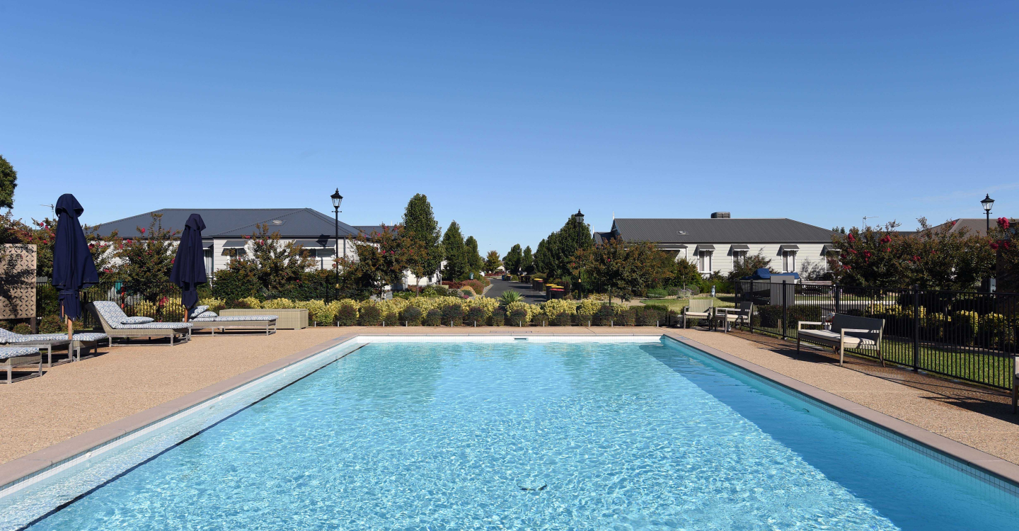 Lifestyle Communities® Shepparton Aqua Club outdoor pool