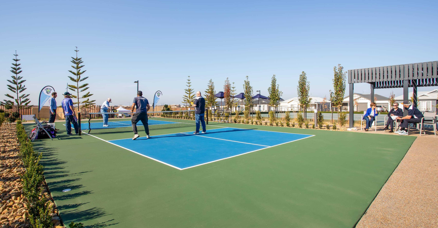 LOG Pickleball