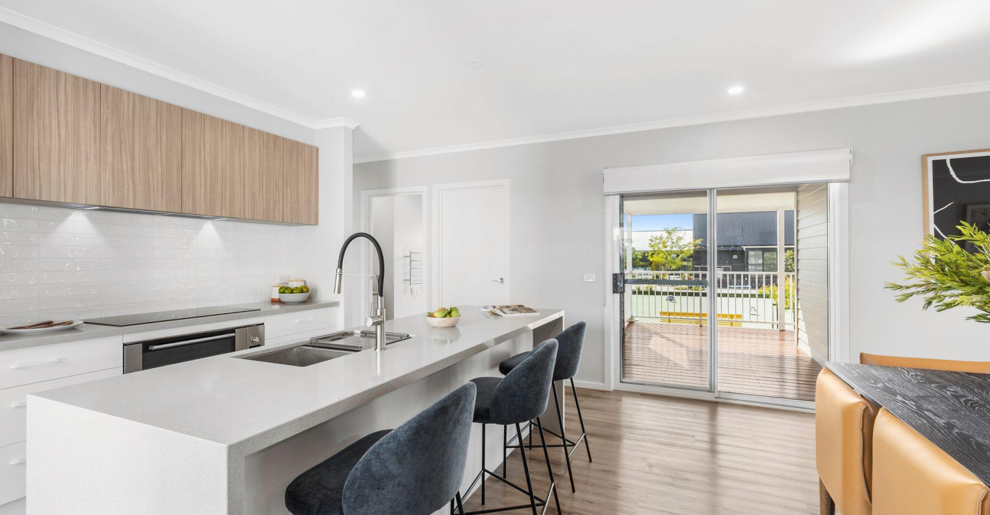 LSL105 Dawson cnr kitchen