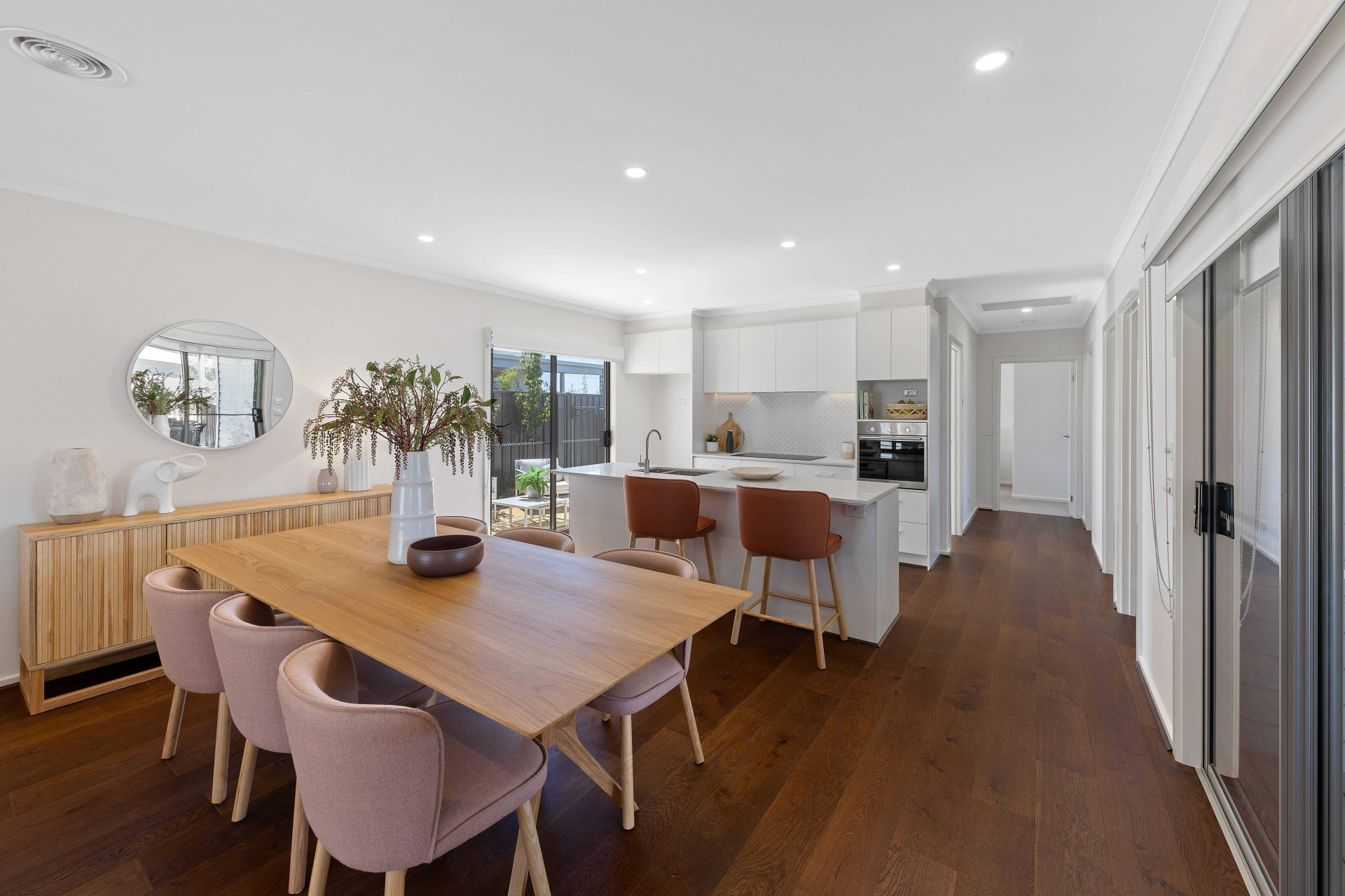 LWD Owen Corner Dining