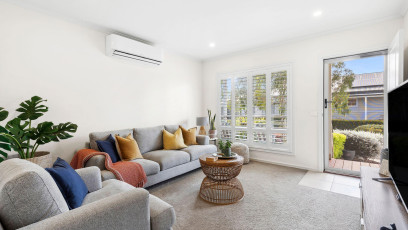 1 hero LOG127 Livingroom