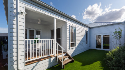 LWD Tarryn Corner Backyard LR