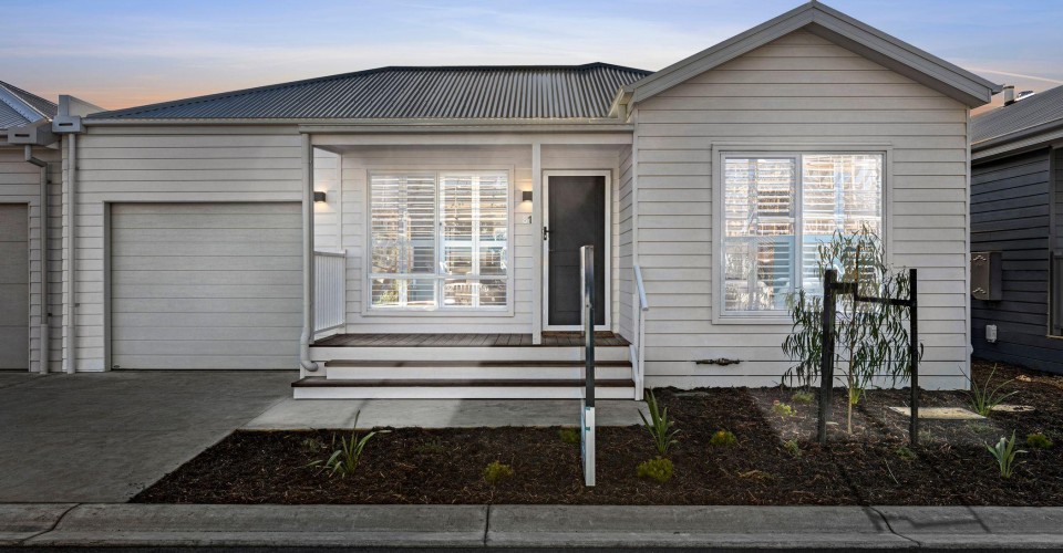 Meridian Howitt Exterior Facade