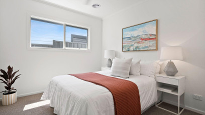 Summer Interior Bedroom2