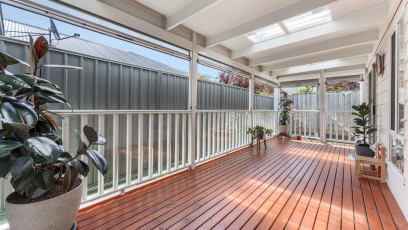 LBW208 Alfresco4 Large