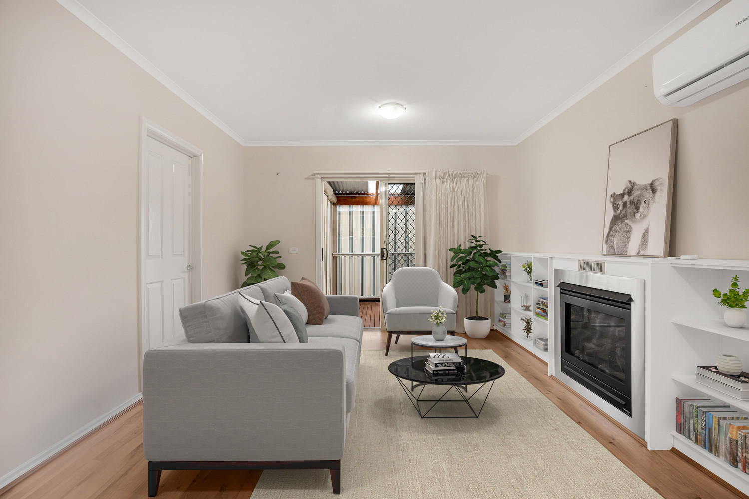 1 LS027 Livingroom Hero