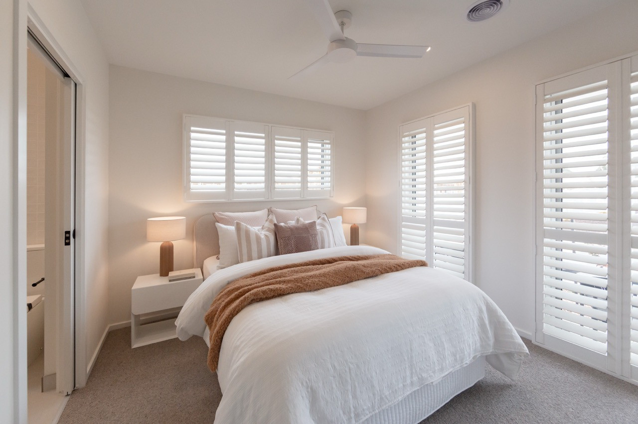 LRL Barton Corner Bedroom