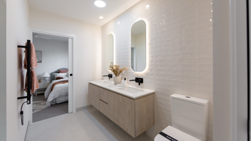 LRL Barton Corner Bathroom