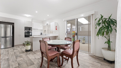 2 LCF153 Kitchendining