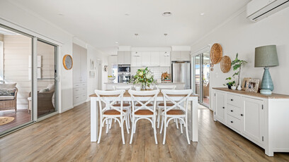 2 LBW122 Diningkitchen