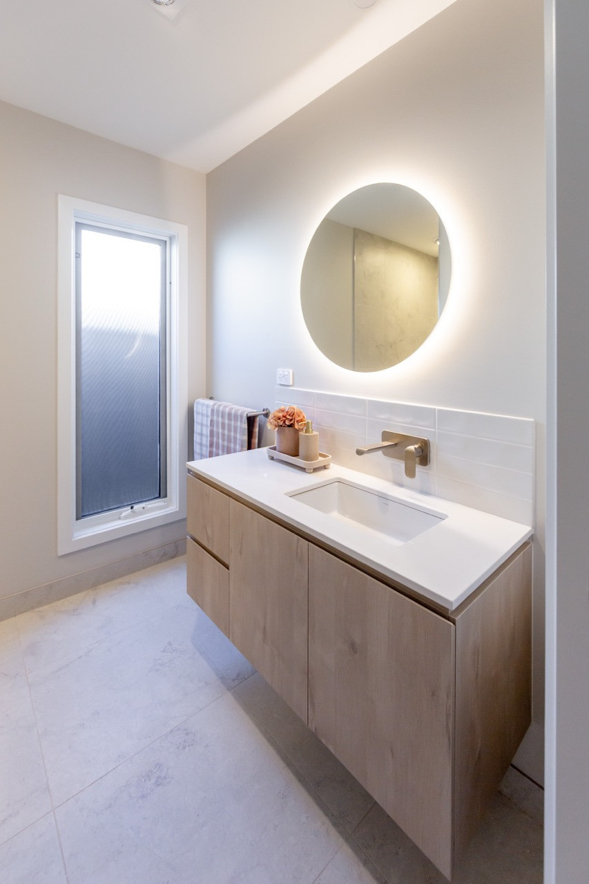 LSS Golding Bathroom