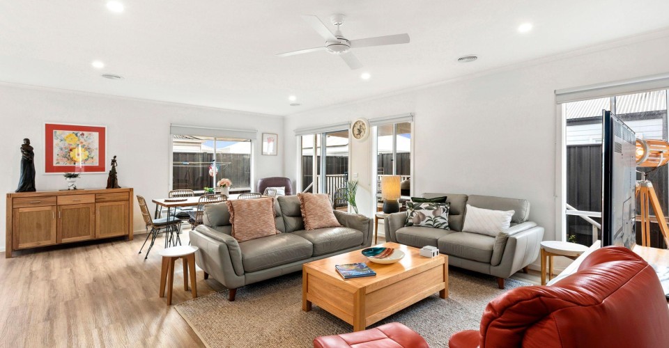 LSL 048 Living Dining