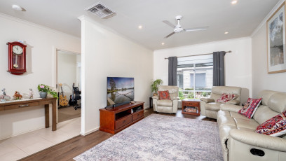 3 LSH 249 Lounge Roomplus Study