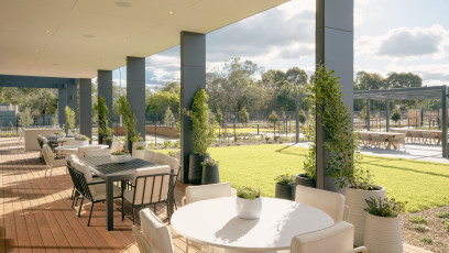 GG LFC004 Ridgelea 0796 LR