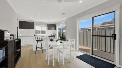 1 LDS013 Meals26kitchen