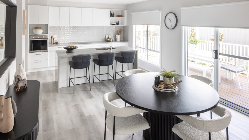 Meridian Interior Roy Kitchen26 Dining