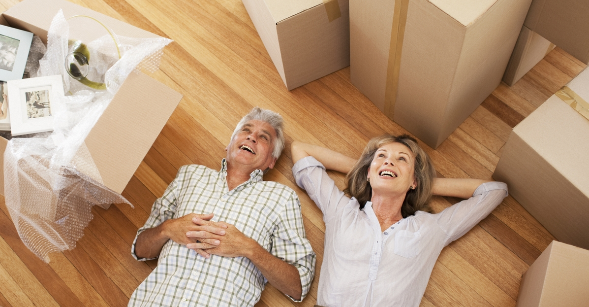 Lifestyle Communities® Downsizing Retirement living over50s packing boxes