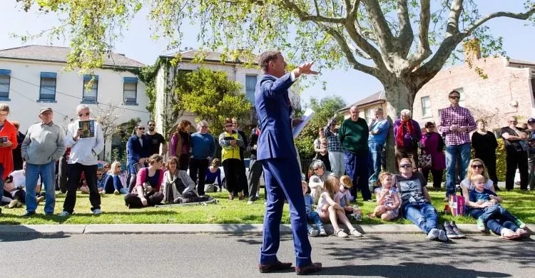 Melbourne property marketing auction