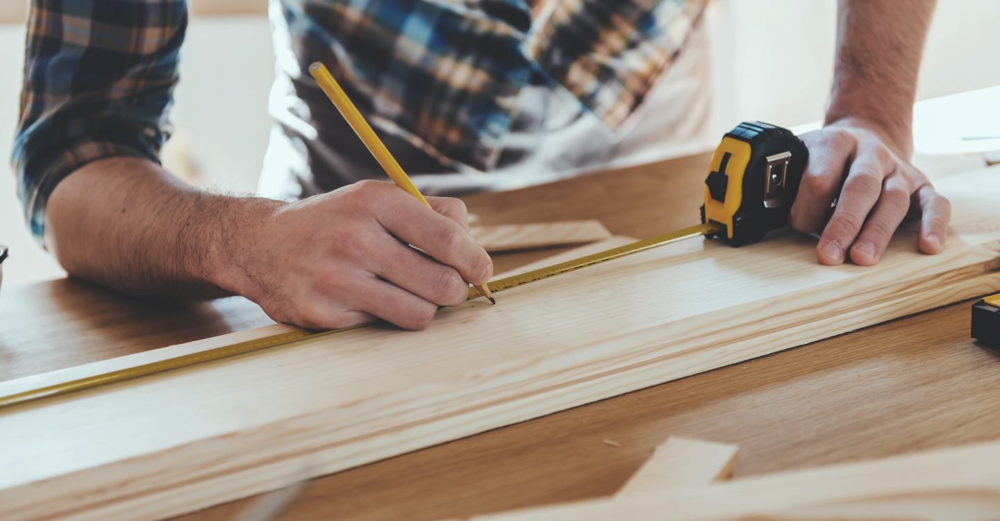 Build builder carpenter