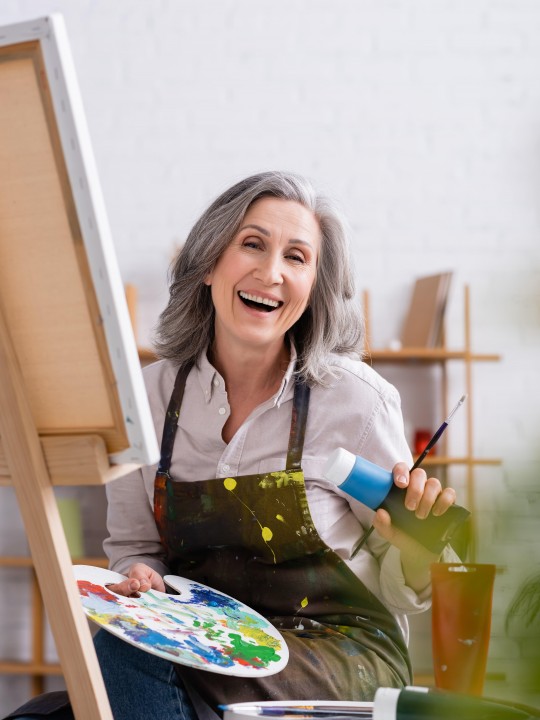 Painting Wellness fun smile