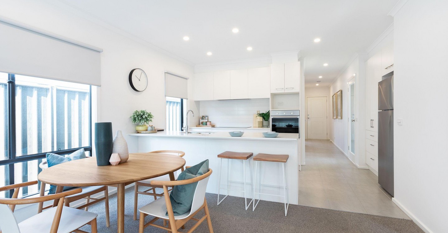 LOW RES STURT DINING KITCHEN